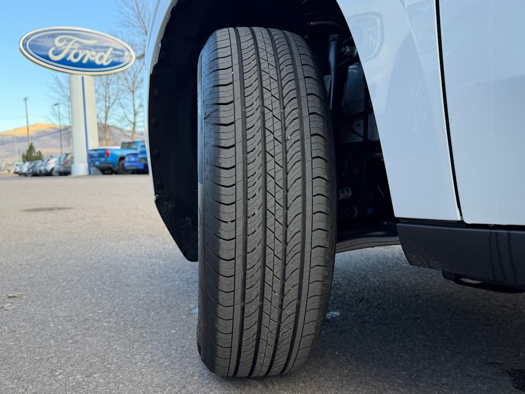 Thumbnail: 2025 Ford Maverick - 28