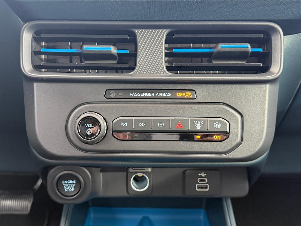 Thumbnail: 2026 Ford Maverick - 21