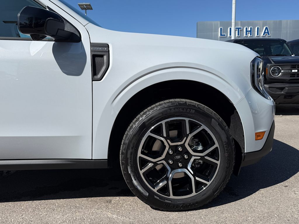 Thumbnail: 2025 Ford Maverick - 8