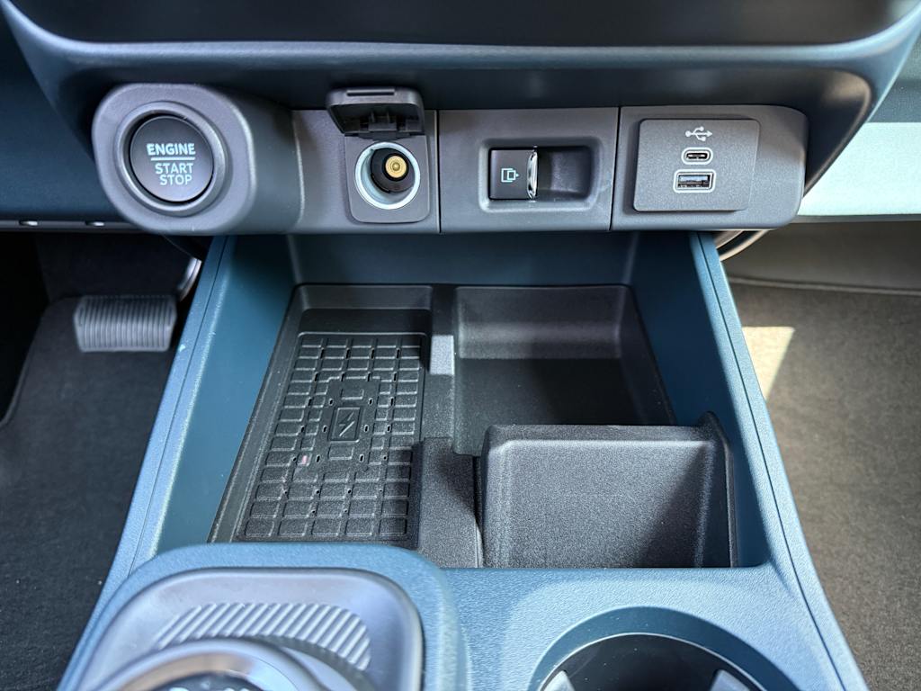 Thumbnail: 2025 Ford Maverick - 22