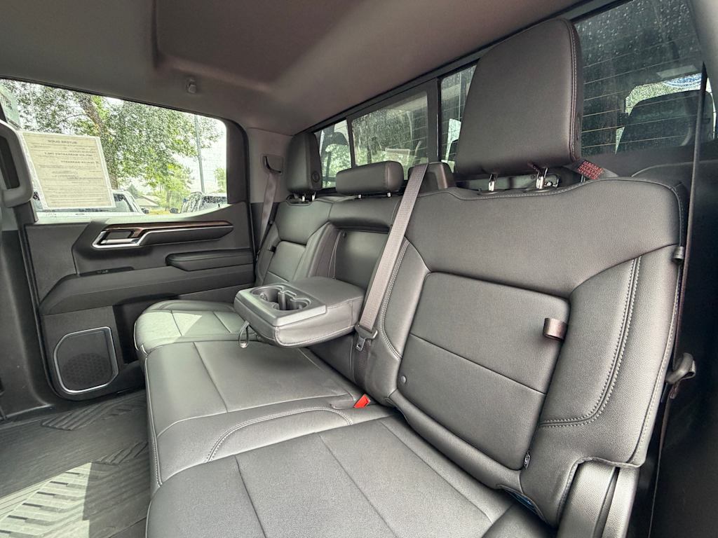 Thumbnail: 2023 Chevrolet Silverado 1500 - 25