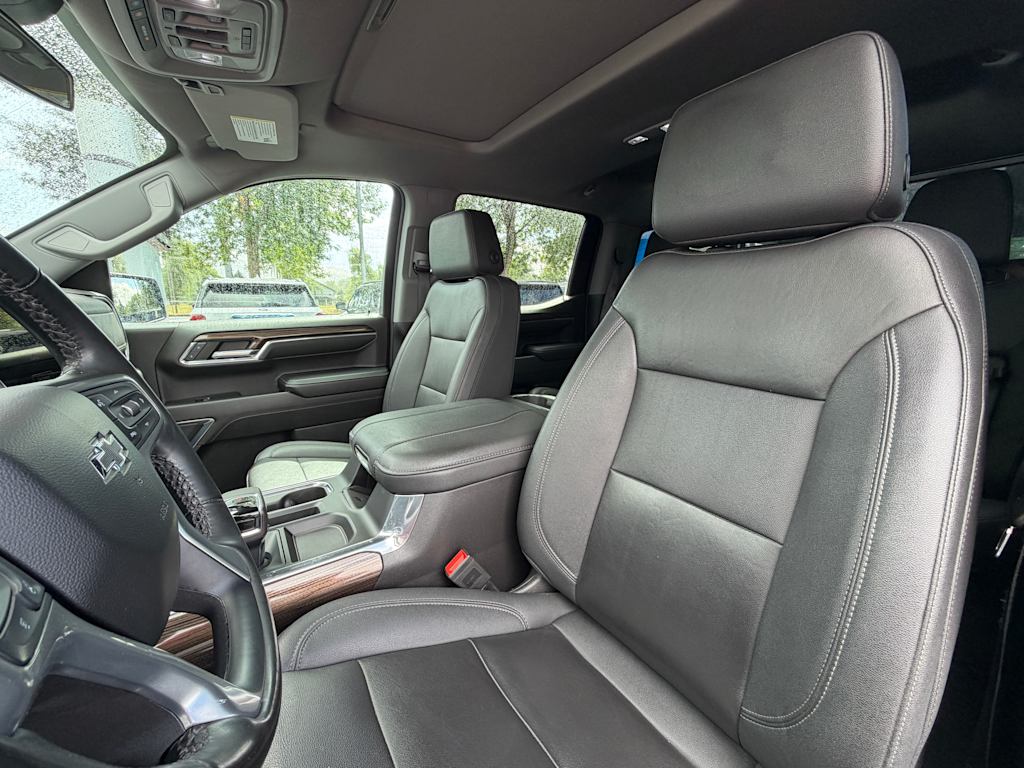 Thumbnail: 2023 Chevrolet Silverado 1500 - 9