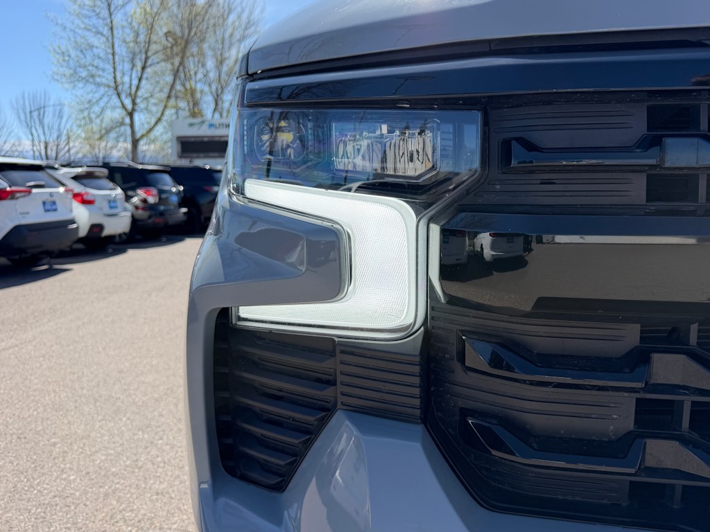 Thumbnail: 2024 Chevrolet Silverado 1500 - 18