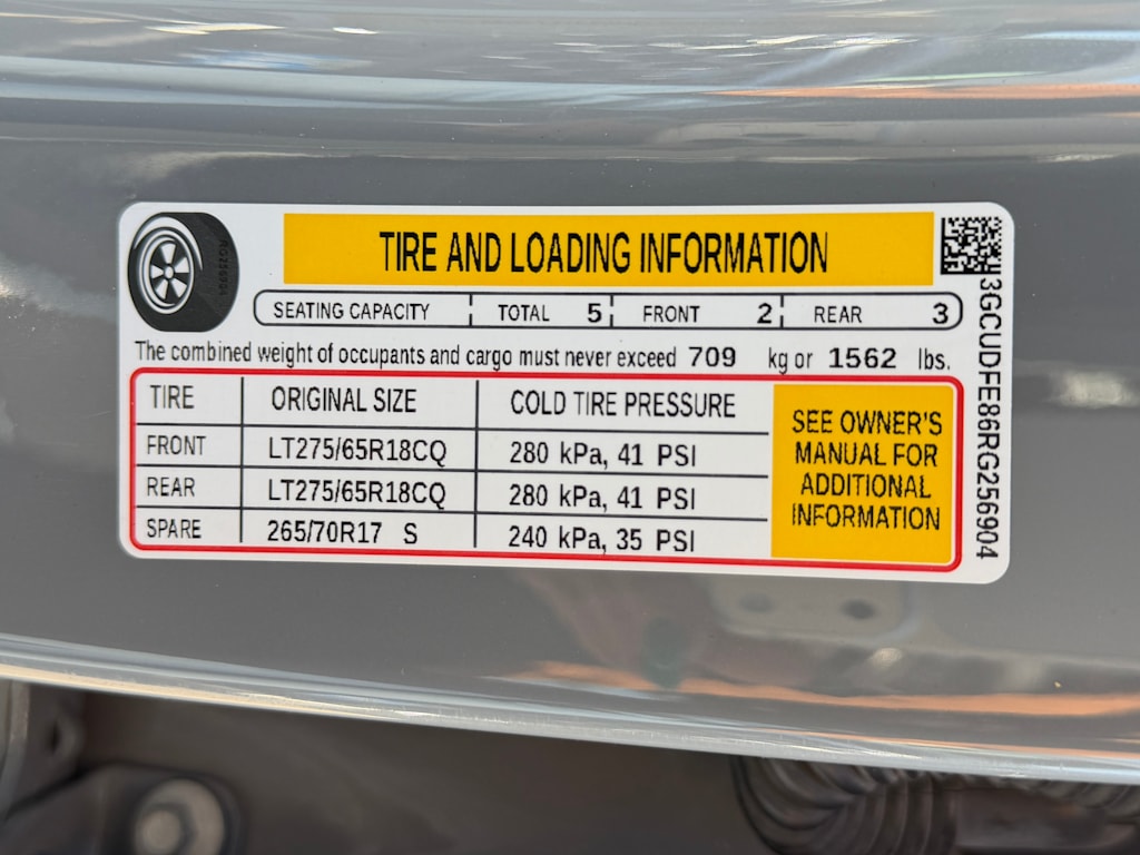 Thumbnail: 2024 Chevrolet Silverado 1500 - 17