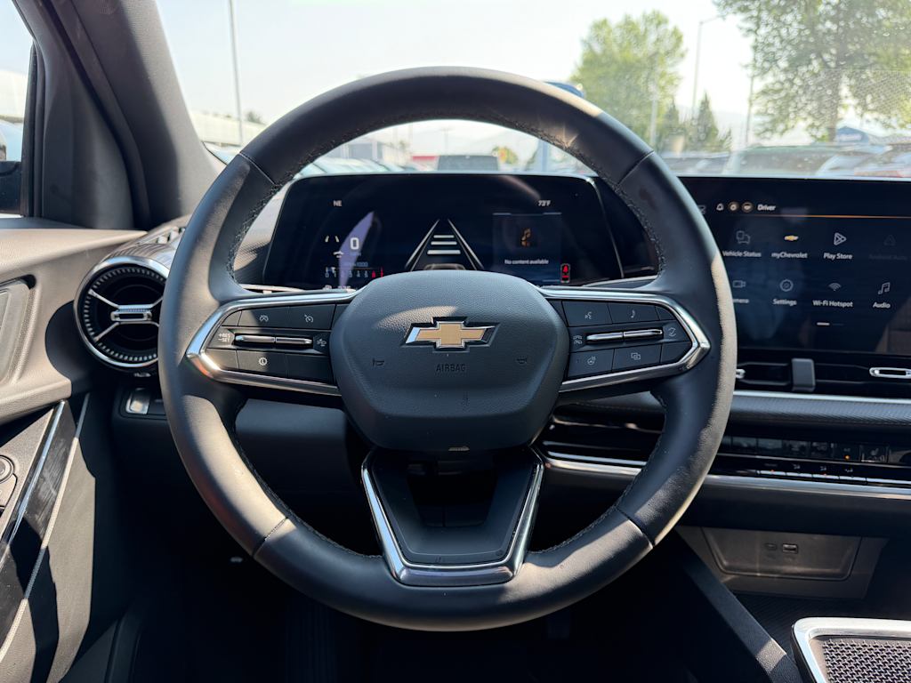 Thumbnail: 2026 Chevrolet Equinox - 6