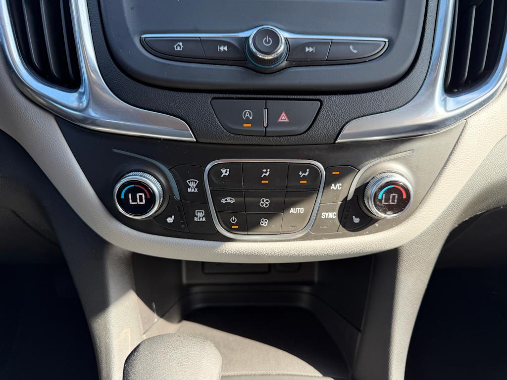 Thumbnail: 2024 Chevrolet Equinox - 21