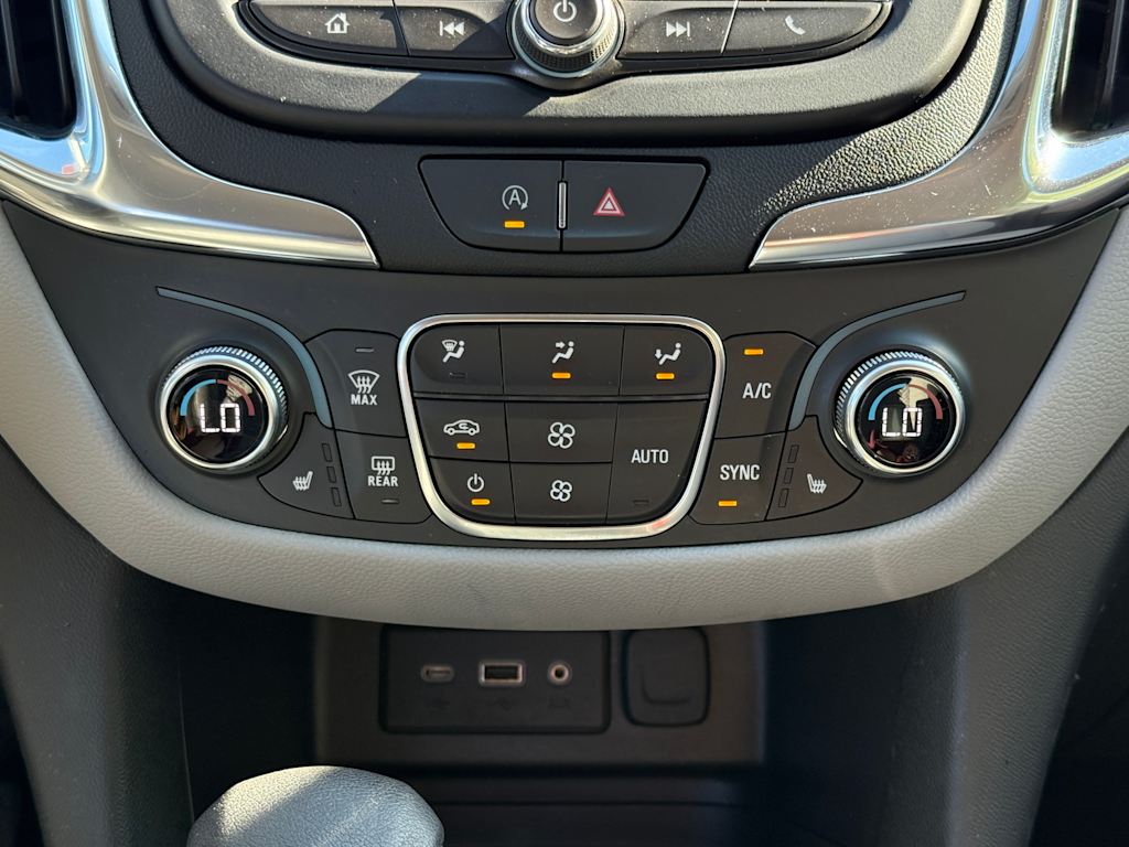 Thumbnail: 2024 Chevrolet Equinox - 21