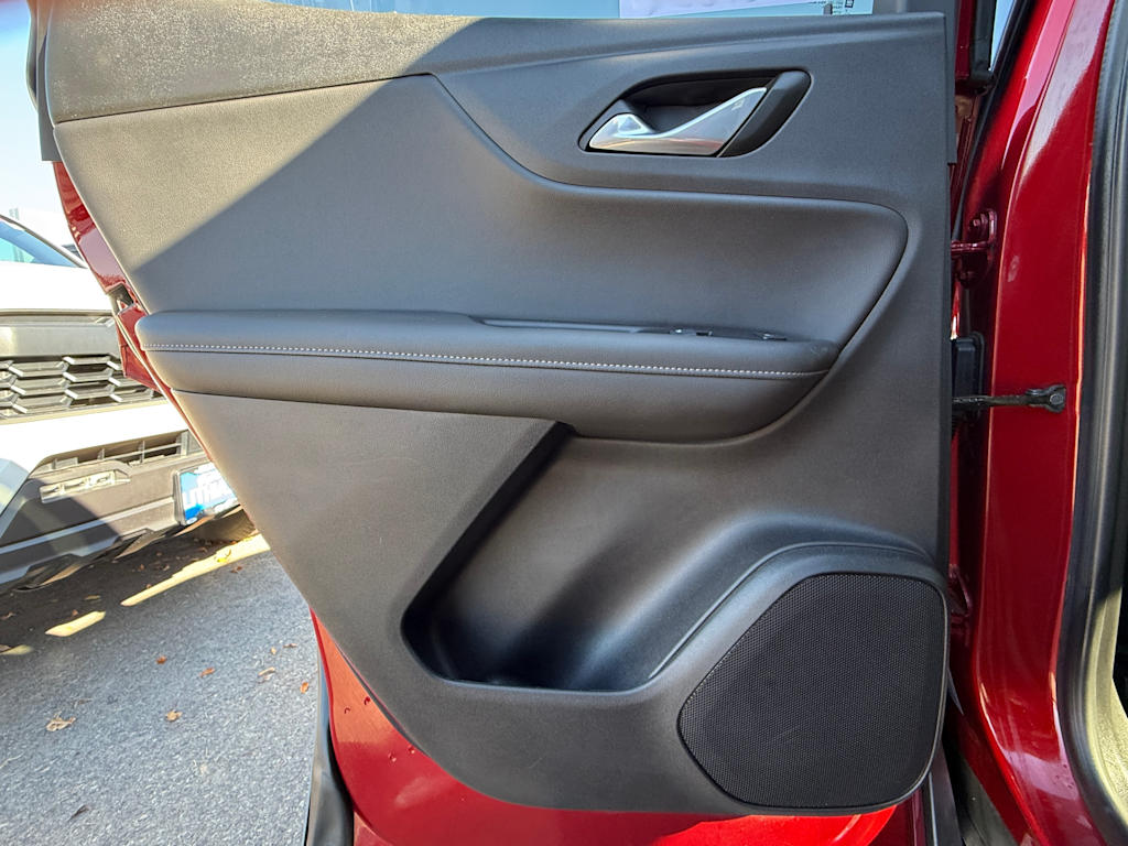 Thumbnail: 2024 Chevrolet Blazer - 27