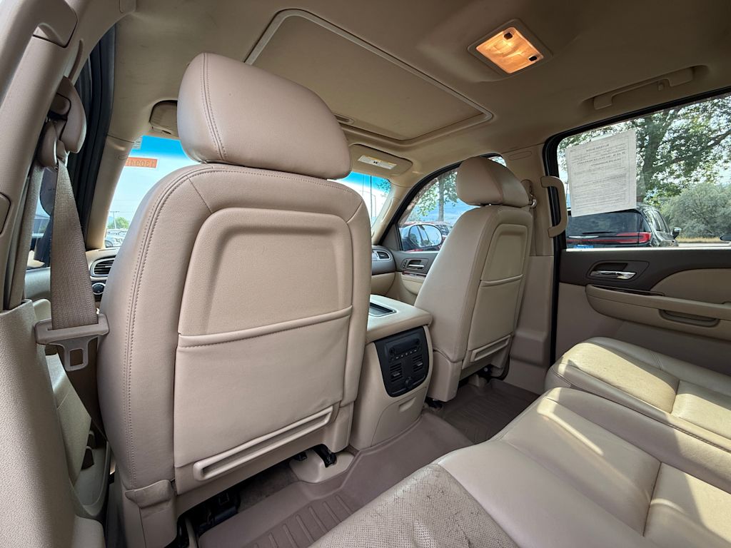 Thumbnail: 2012 Chevrolet Avalanche 1500 - 25