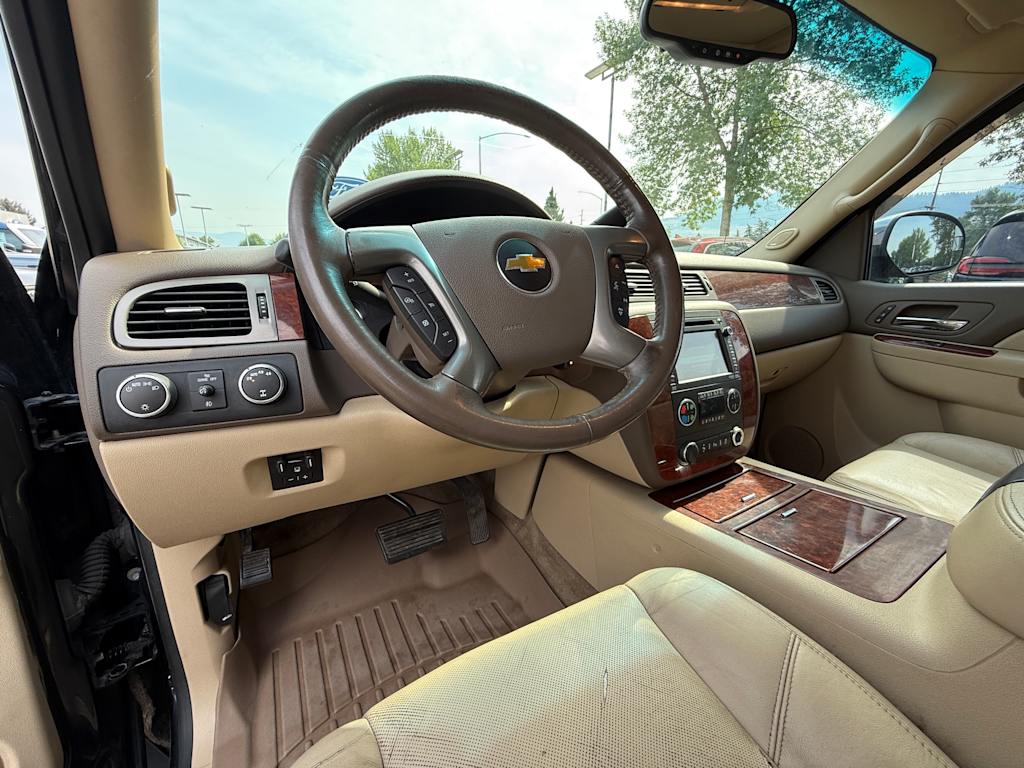 Thumbnail: 2012 Chevrolet Avalanche 1500 - 2