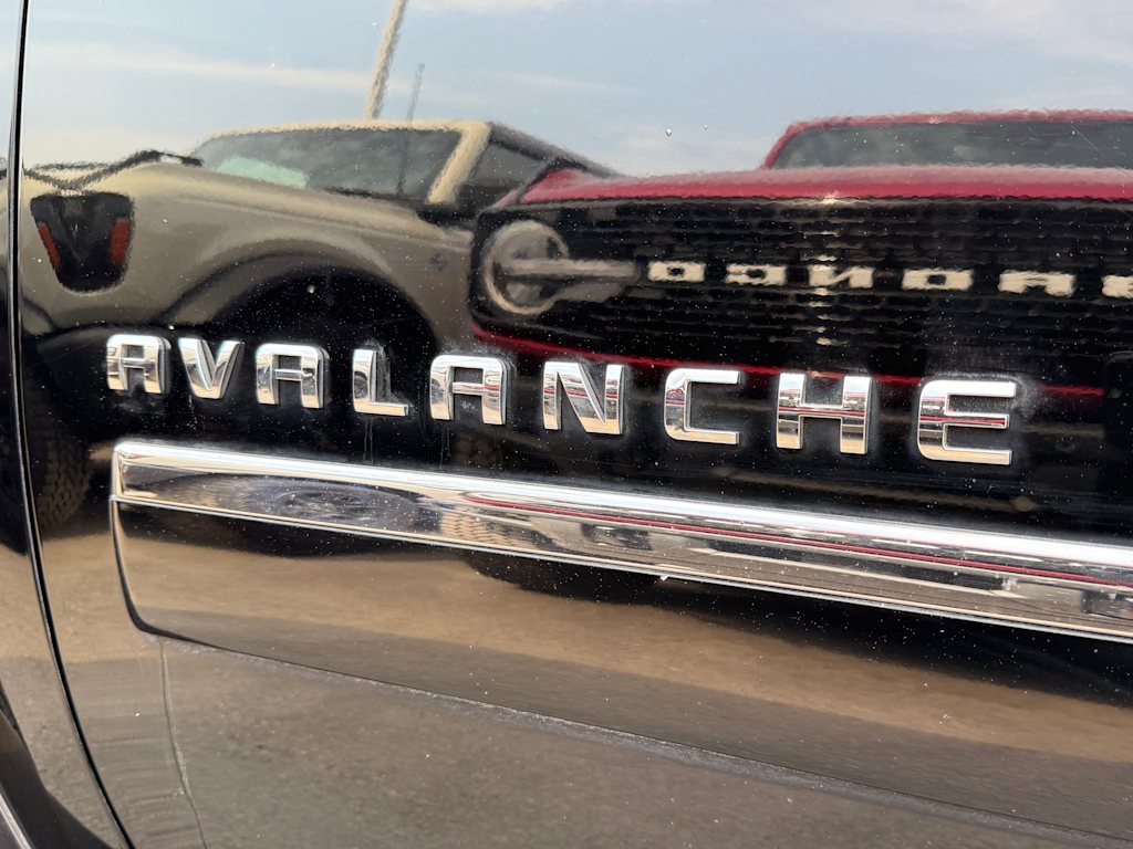 Thumbnail: 2012 Chevrolet Avalanche 1500 - 26