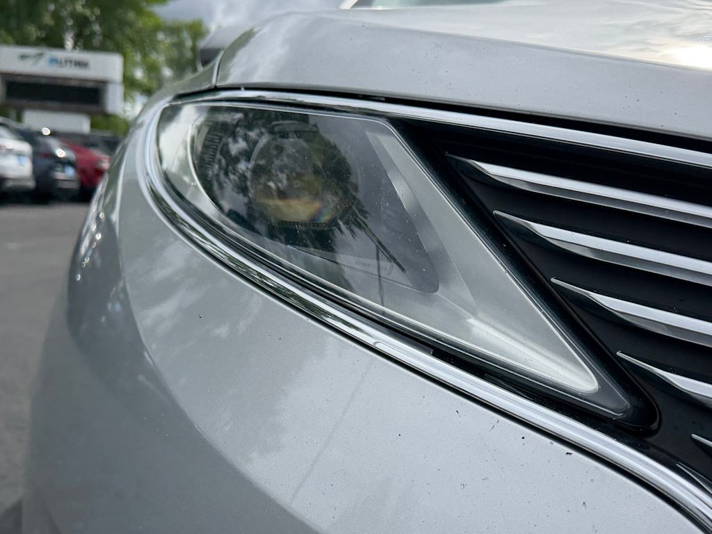 Thumbnail: 2016 Lincoln MKZ - 5