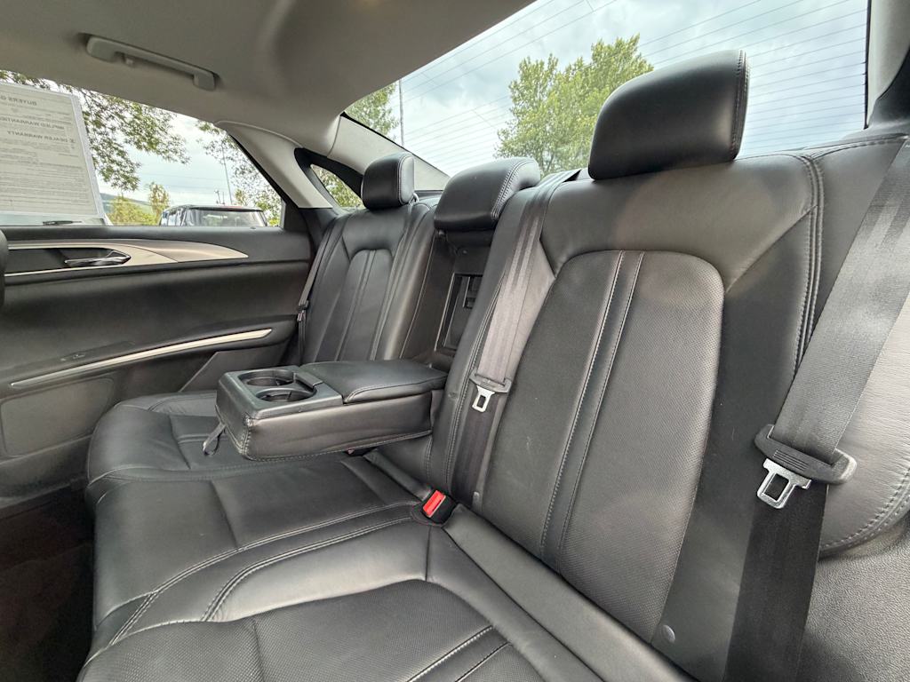 Thumbnail: 2016 Lincoln MKZ - 25