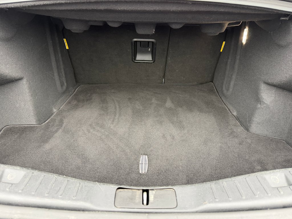 Thumbnail: 2019 Lincoln MKZ - 20