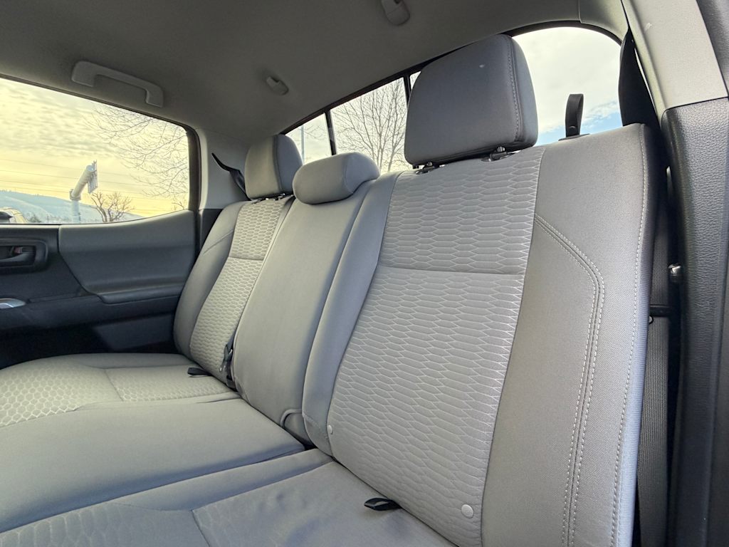 Thumbnail: 2019 Toyota Tacoma - 11