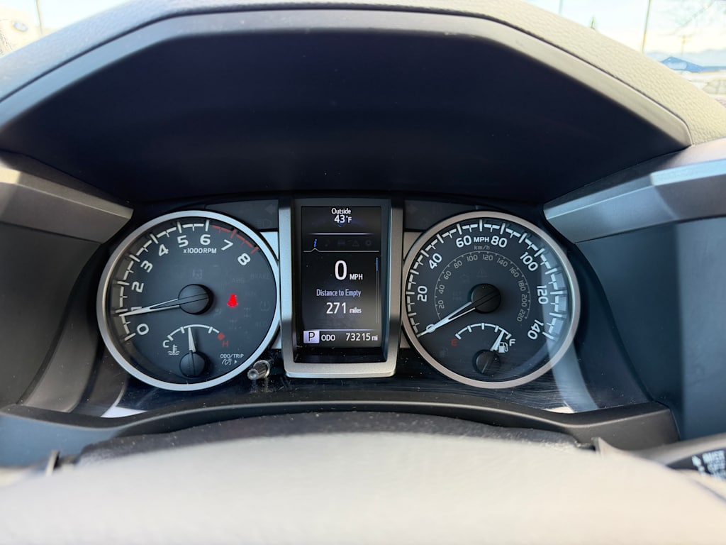 Thumbnail: 2019 Toyota Tacoma - 15