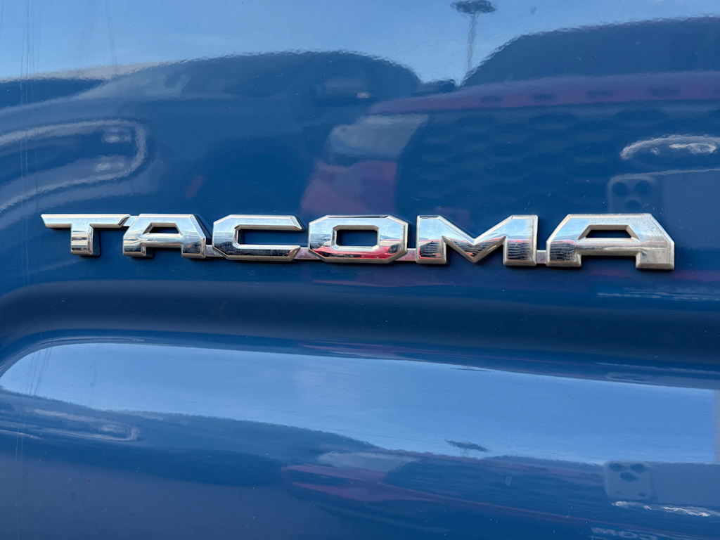 Thumbnail: 2019 Toyota Tacoma - 27