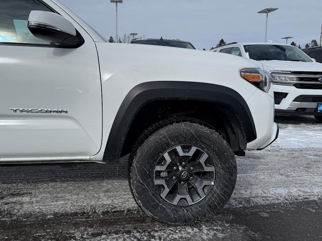 2023 Toyota Tacoma TRD Off-Road 7