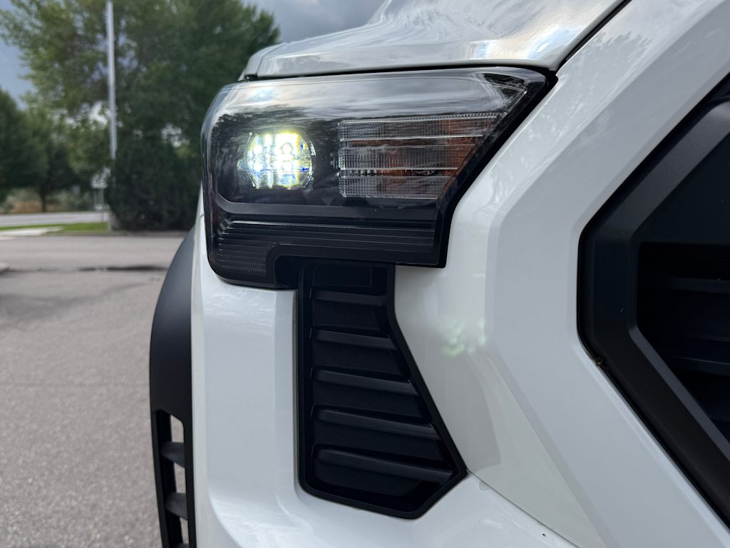 Thumbnail: 2024 Toyota Tacoma - 17