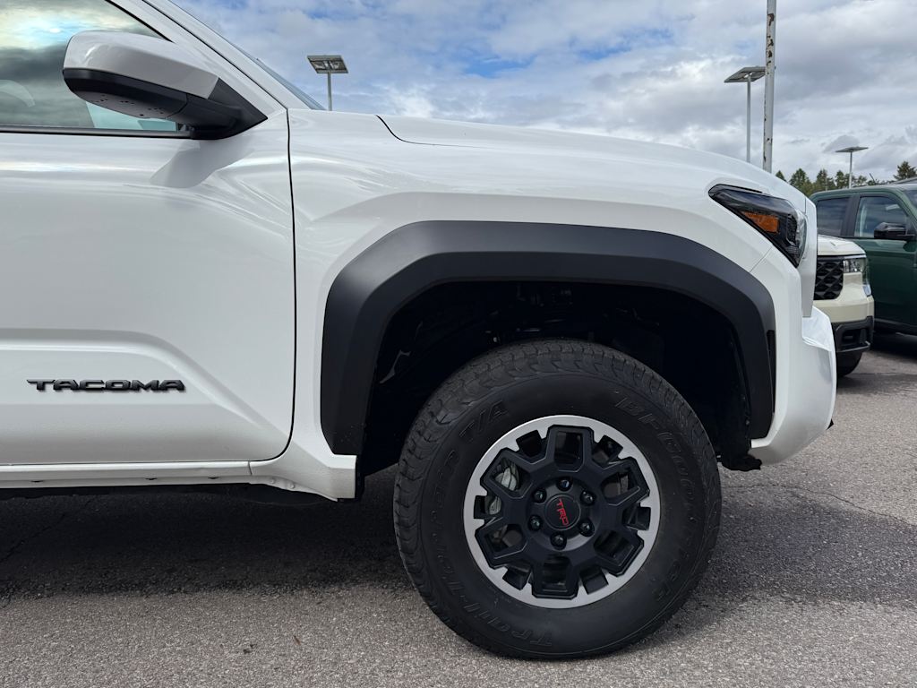 Thumbnail: 2024 Toyota Tacoma - 7