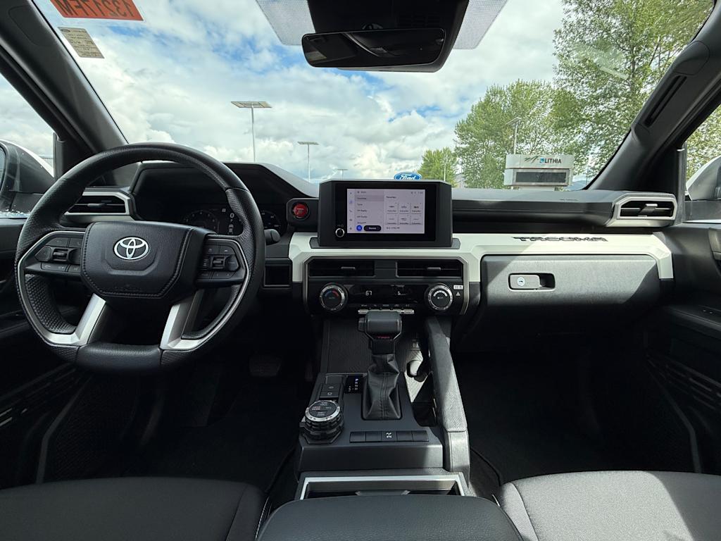 Thumbnail: 2024 Toyota Tacoma - 11