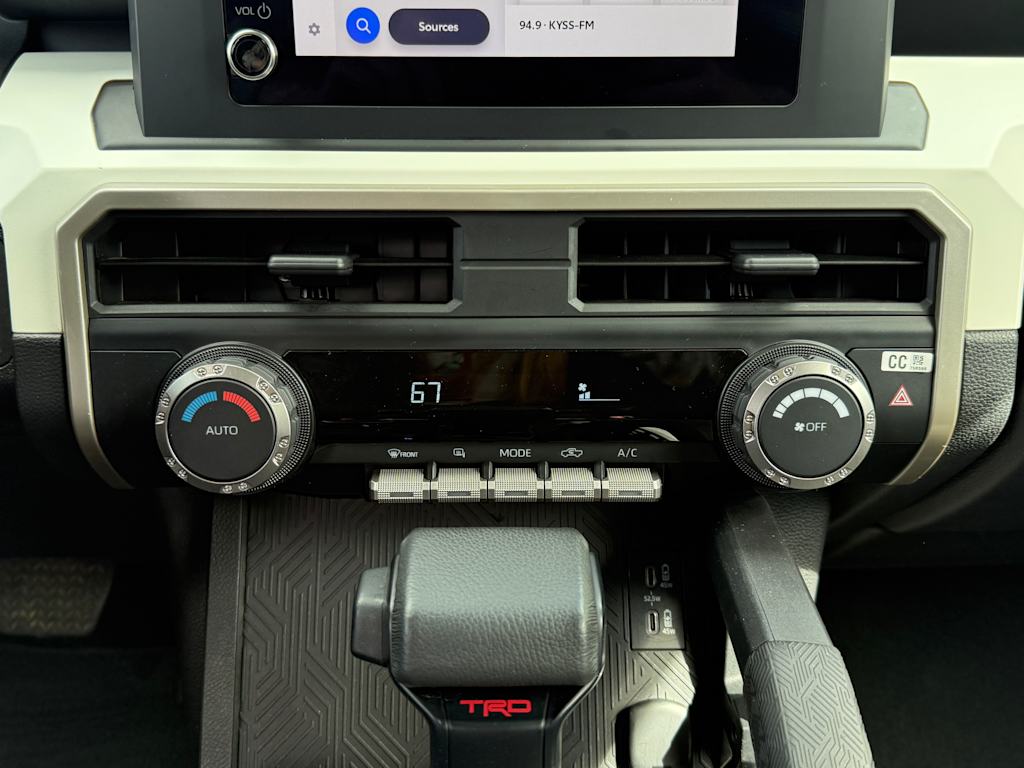 Thumbnail: 2024 Toyota Tacoma - 20