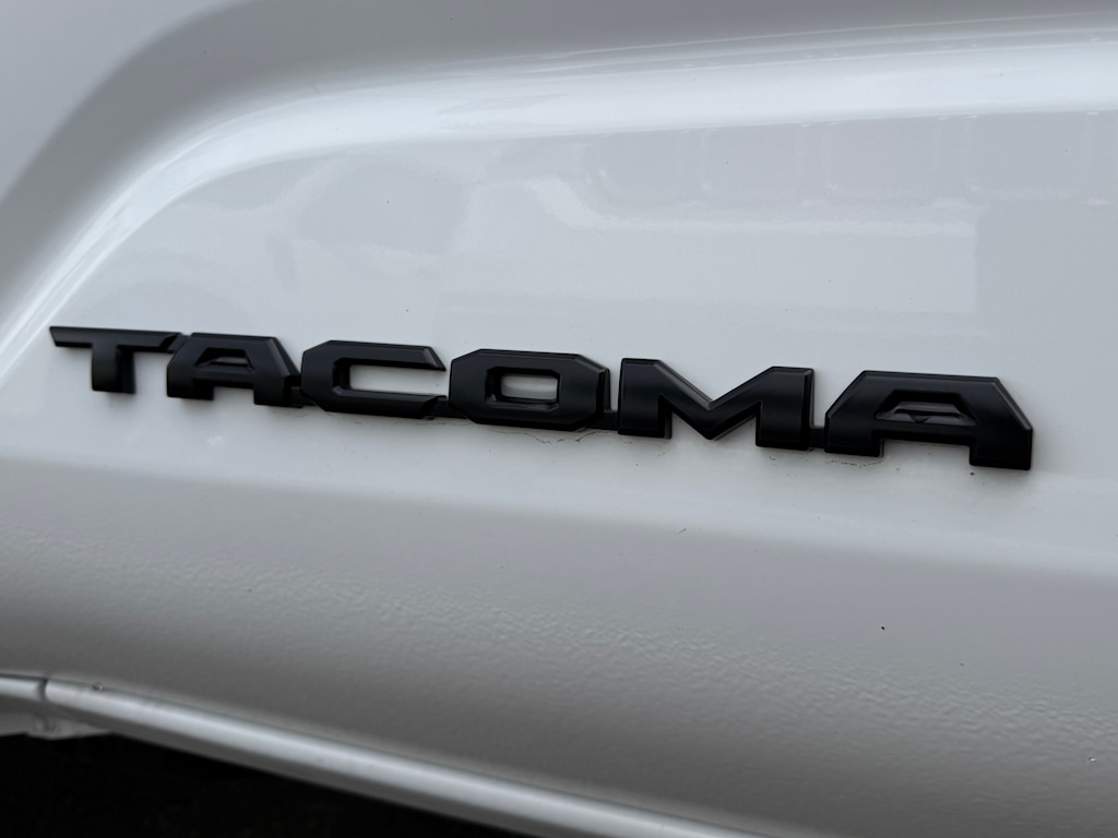 Thumbnail: 2024 Toyota Tacoma - 27