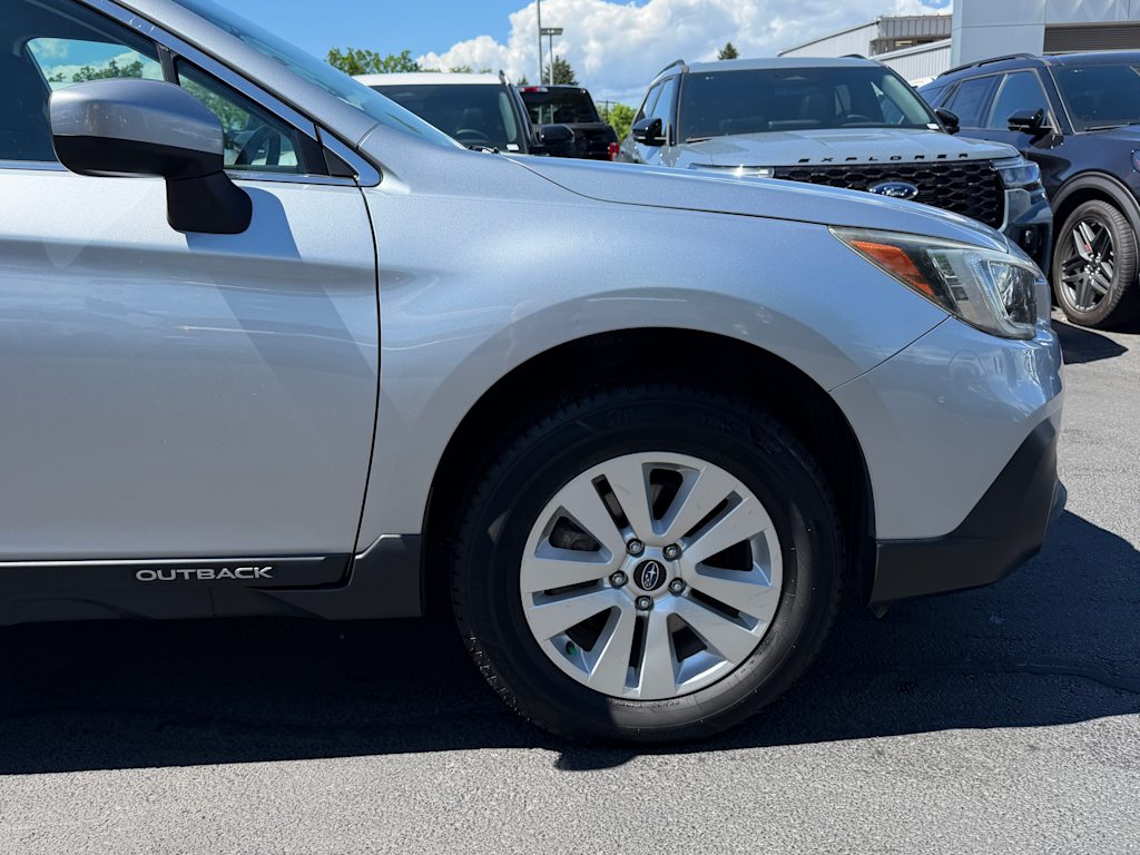 Thumbnail: 2018 Subaru Outback - 6