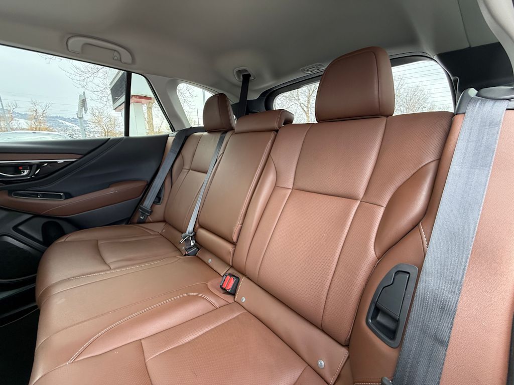 2023 Subaru Outback Touring 25