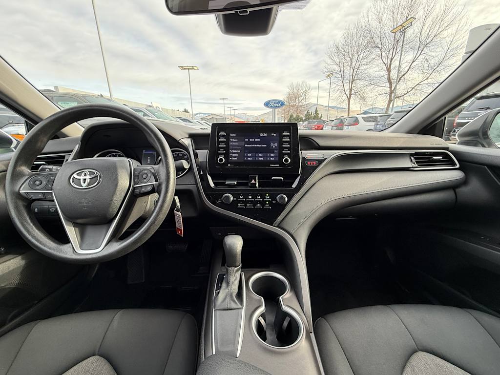 2021 Toyota Camry LE 10