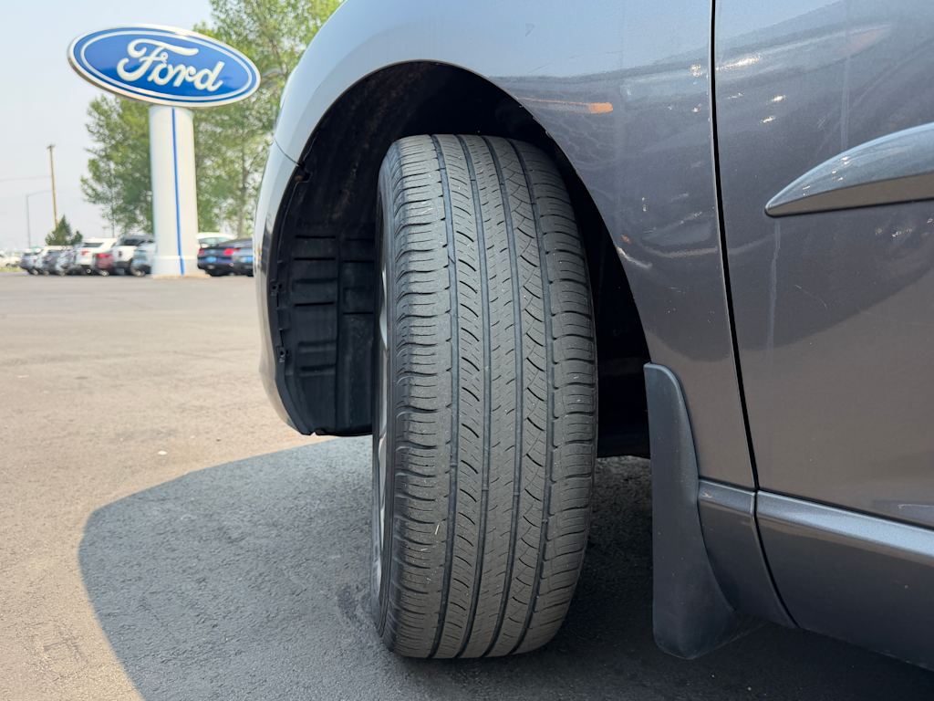 Thumbnail: 2014 Toyota Venza - 35