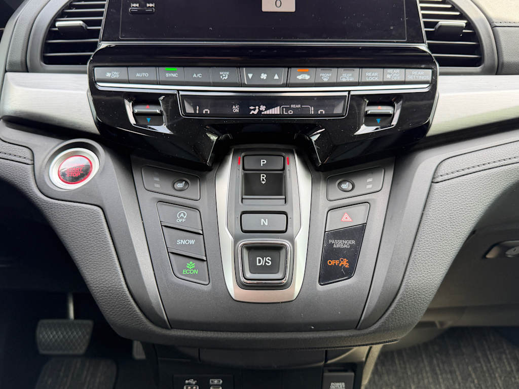 Thumbnail: 2025 Honda Odyssey - 22