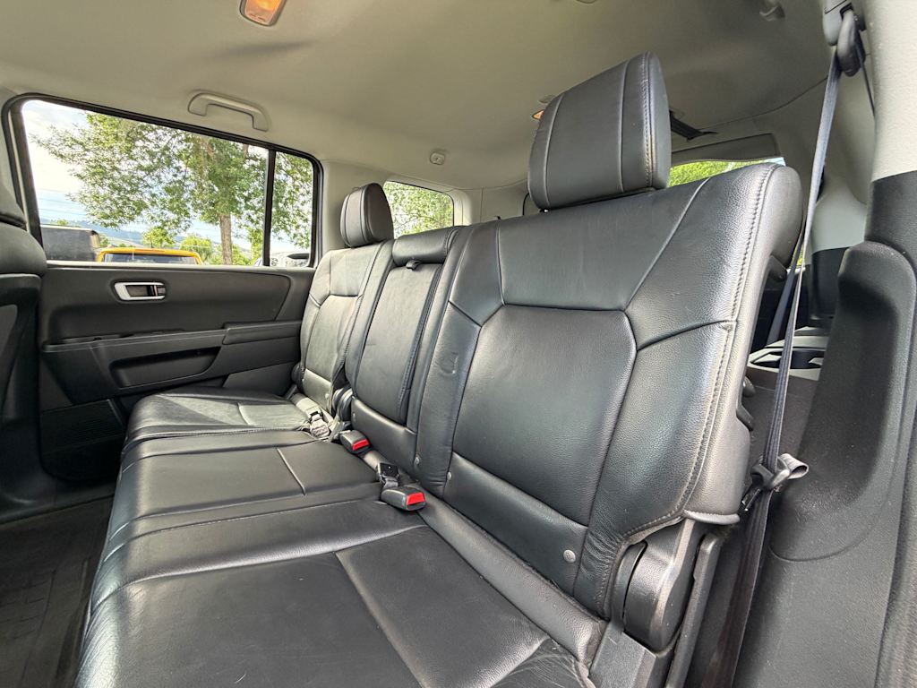 Thumbnail: 2015 Honda Pilot - 9