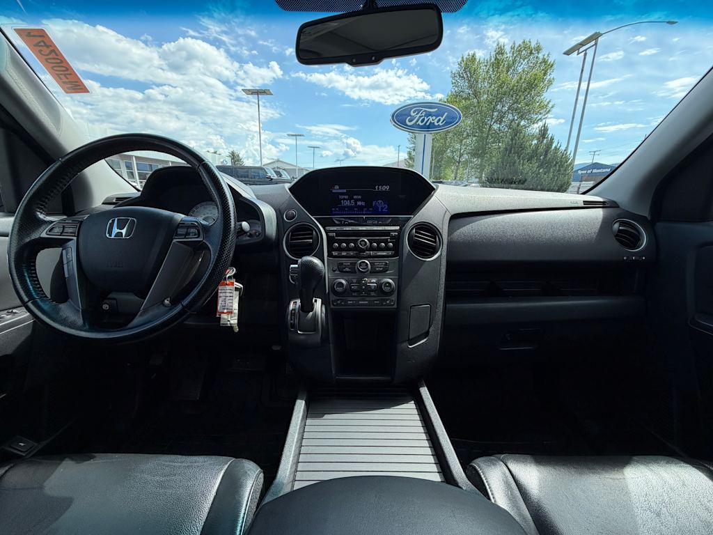 Thumbnail: 2015 Honda Pilot - 10