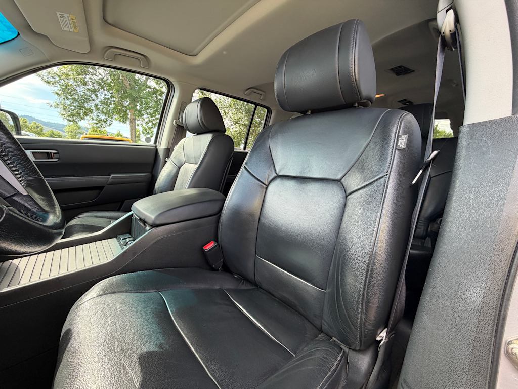 Thumbnail: 2015 Honda Pilot - 7