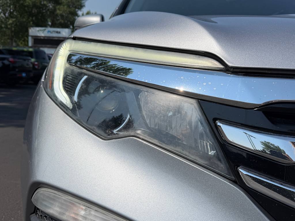 Thumbnail: 2018 Honda Pilot - 16
