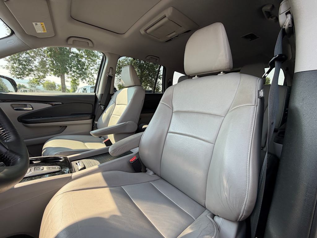 Thumbnail: 2018 Honda Pilot - 7