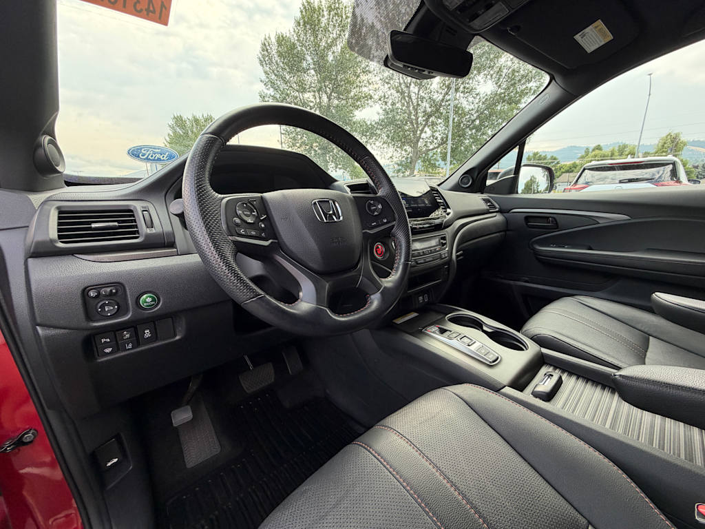 Thumbnail: 2023 Honda Passport - 2