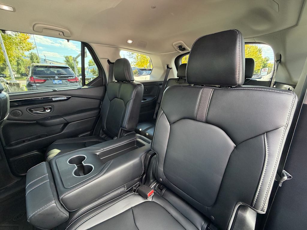 Thumbnail: 2025 Honda Pilot - 25