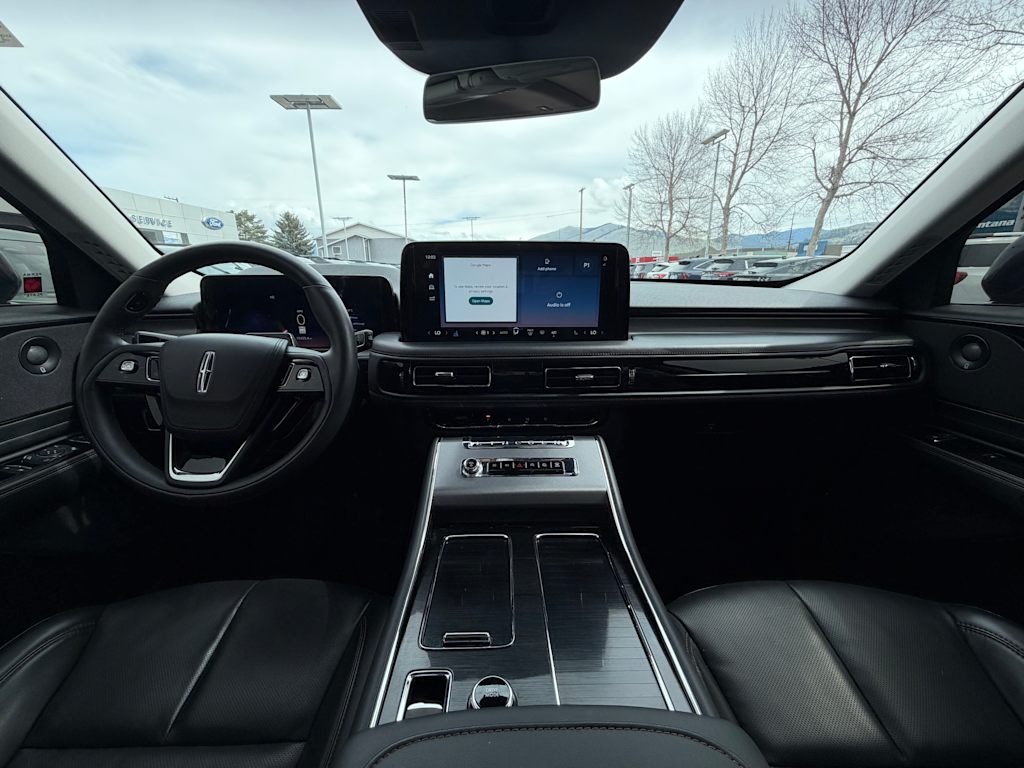Thumbnail: 2025 Lincoln Aviator - 11