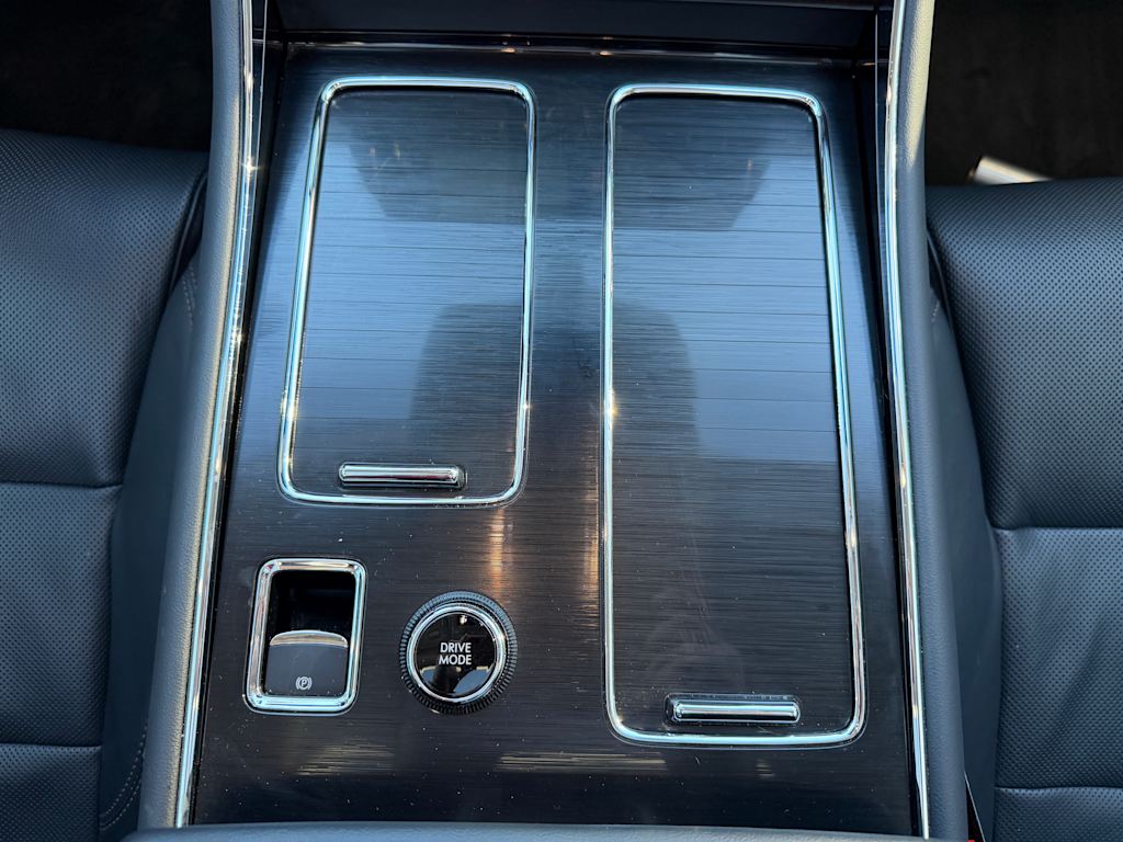 Thumbnail: 2025 Lincoln Aviator - 13