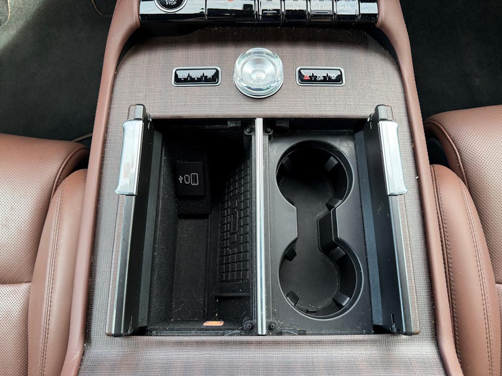Thumbnail: 2025 Lincoln Navigator - 13