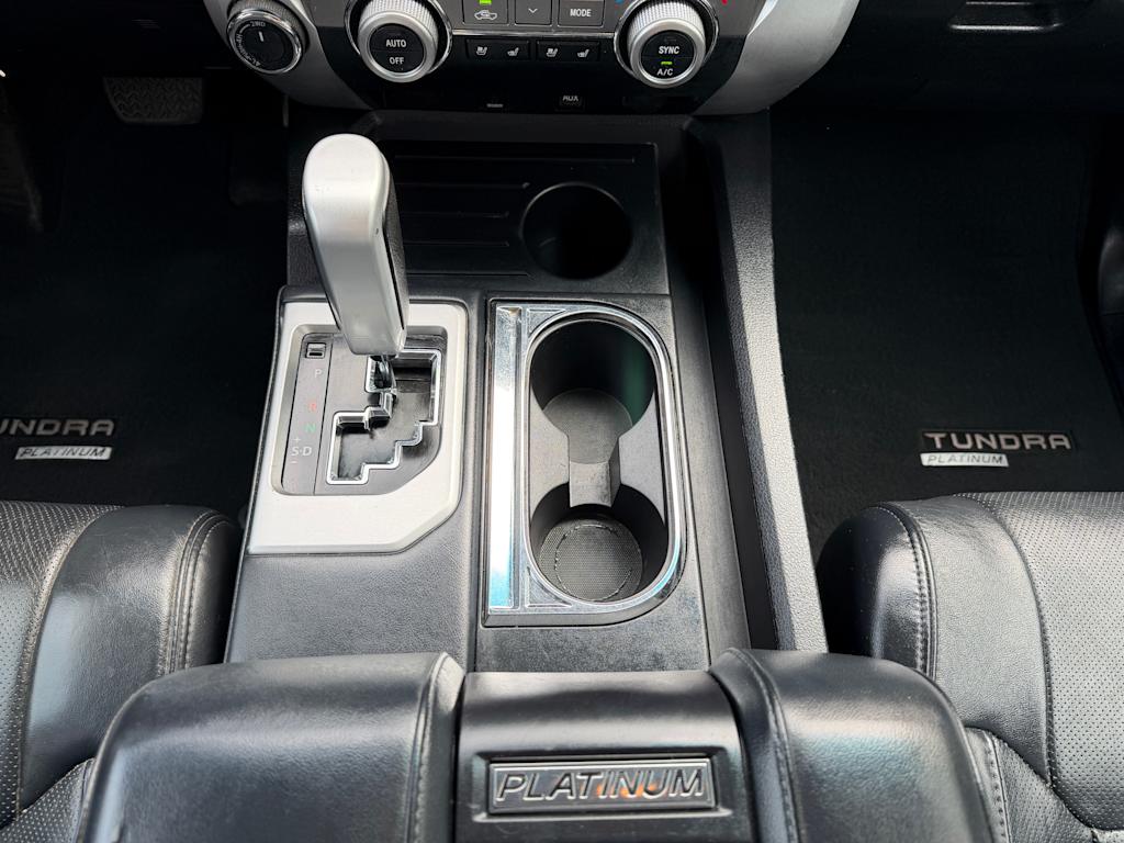 Thumbnail: 2015 Toyota Tundra - 23