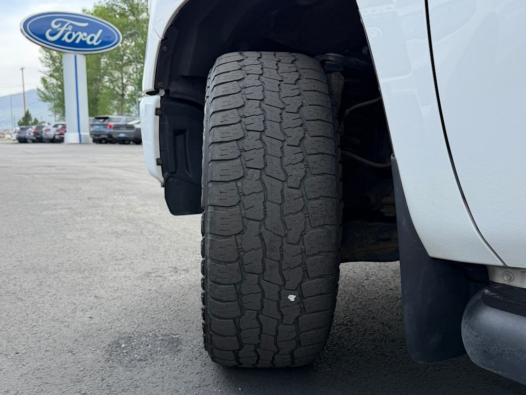 Thumbnail: 2015 Toyota Tundra - 10