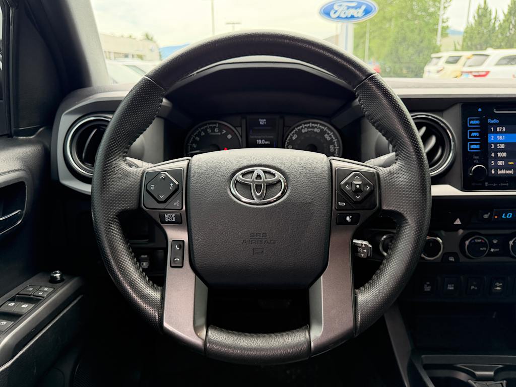 Thumbnail: 2017 Toyota Tacoma - 7