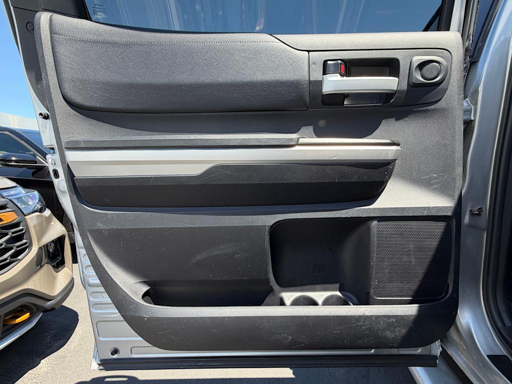 Thumbnail: 2016 Toyota Tundra - 26