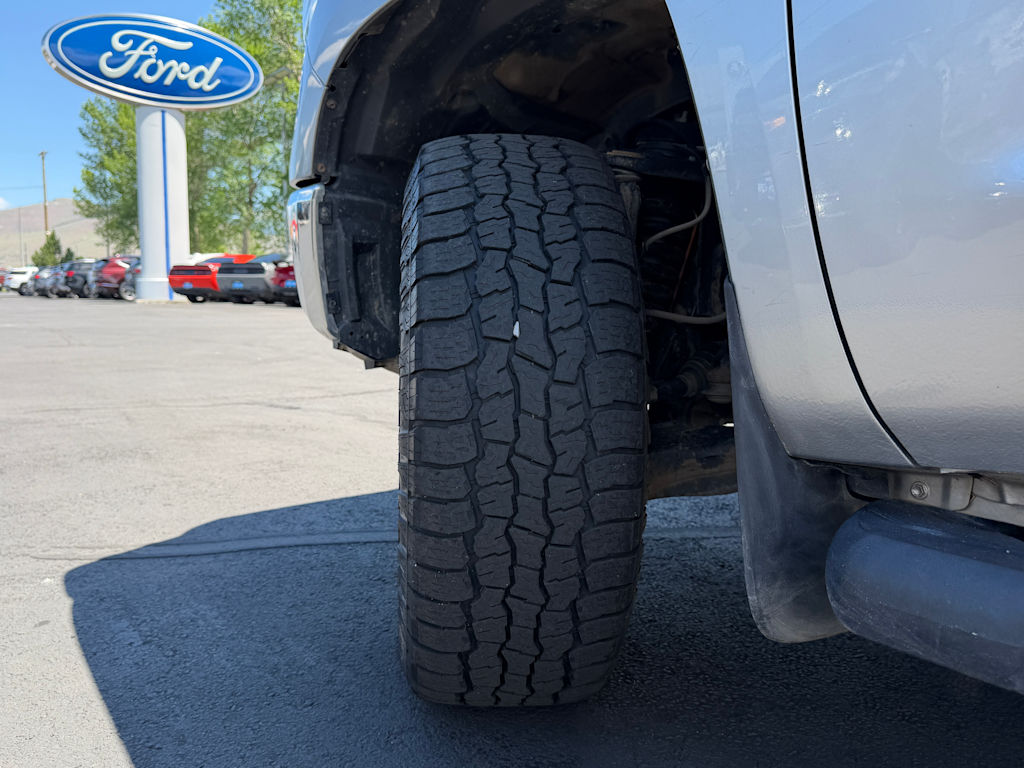 Thumbnail: 2016 Toyota Tundra - 31
