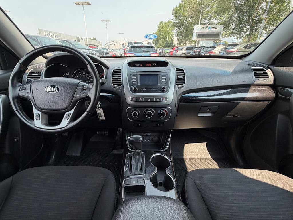 Thumbnail: 2014 Kia Sorento - 11