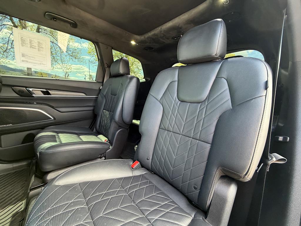 Thumbnail: 2025 Kia Telluride - 10
