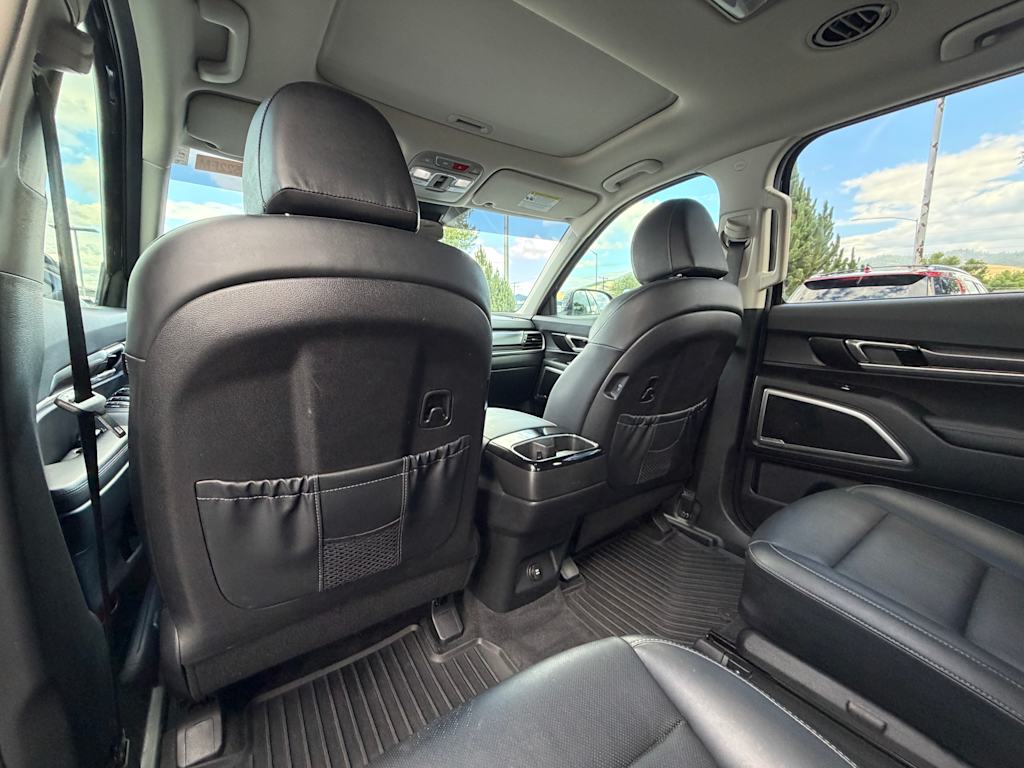 Thumbnail: 2023 Kia Telluride - 9